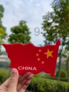 逃离整洁的杂物间